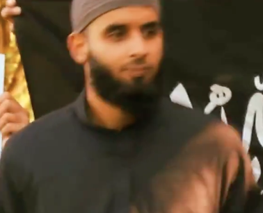Lillebroderen Sharaz Malik i en video fra Kaldet til Islam. 